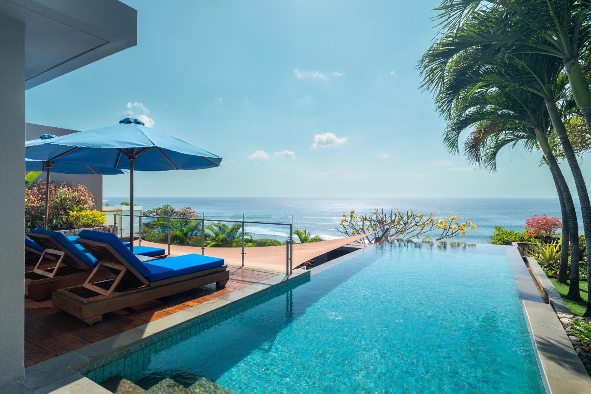 巴厘岛乌鲁瓦图安纳塔拉度假酒店 外观 照片 Infinity pool at the W Retreats, Bali